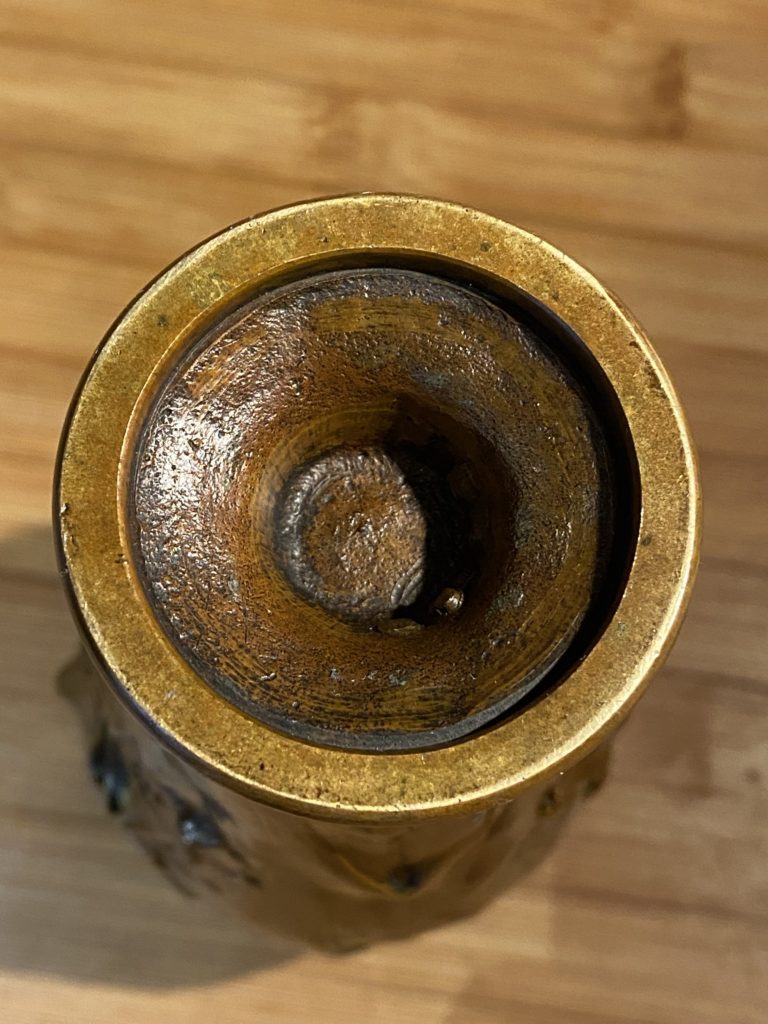vasebronze8