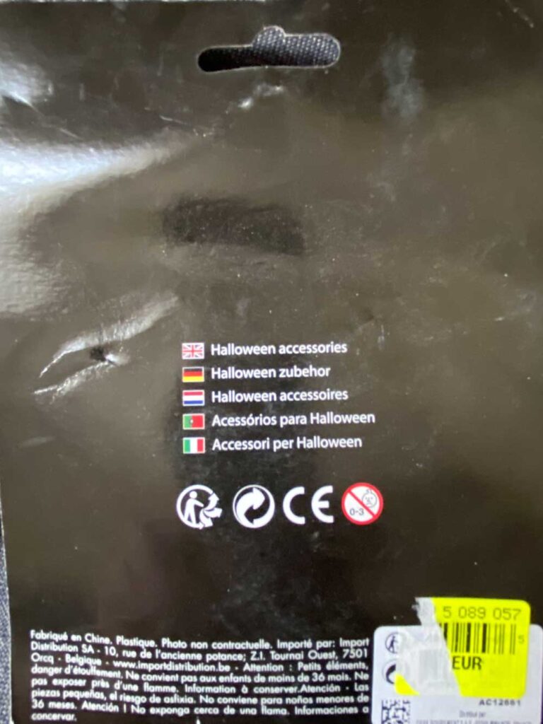 faux ongles noirs Halloween