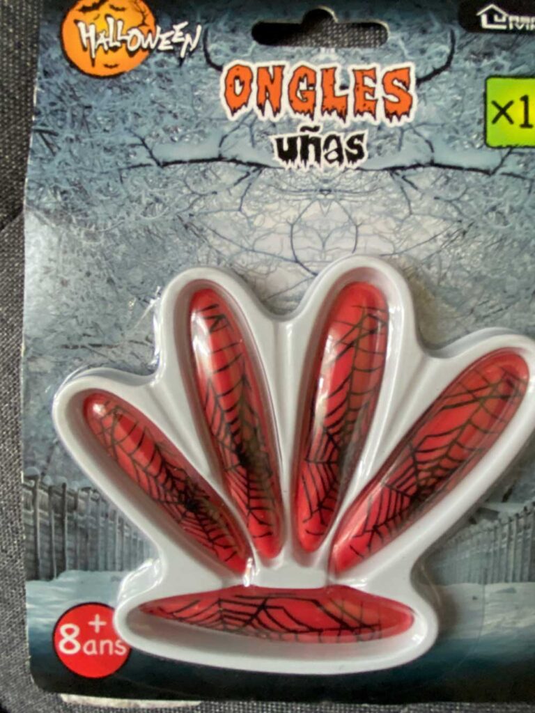 faux ongles rouges halloween