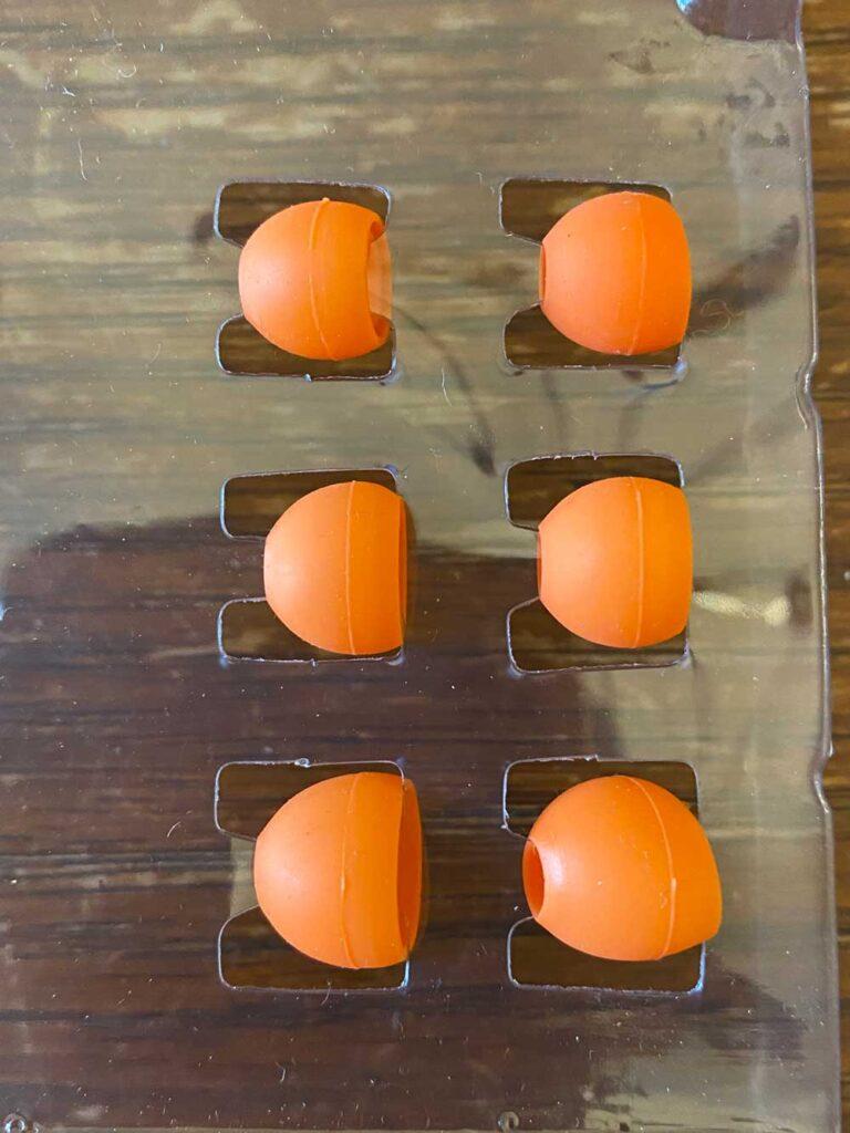 Écouteurs avec embouts interchangeables (tailles s, m et l)