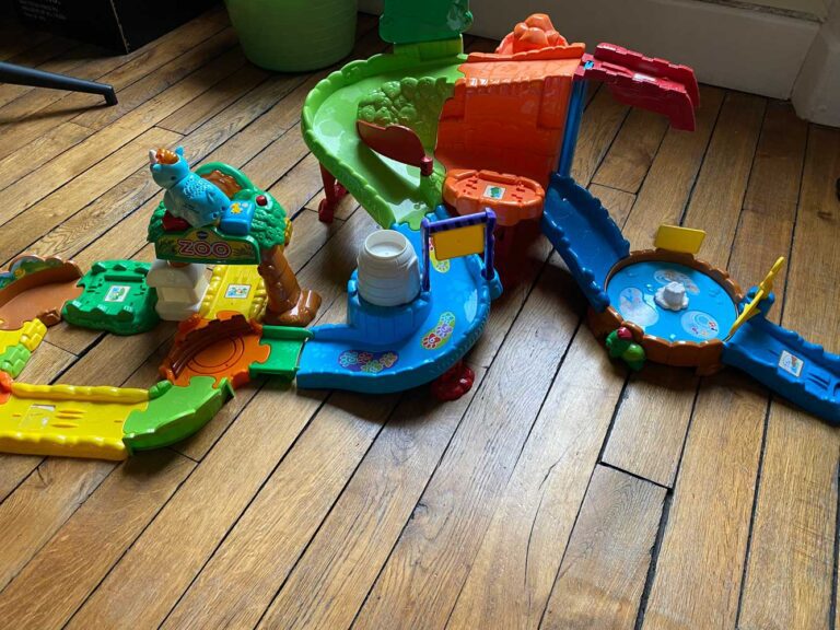 zoo interactif tut tut bolide