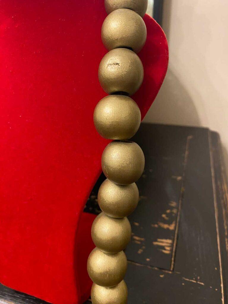 collier à grosses perles or