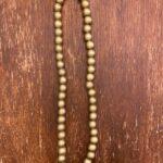 collier à grosses perles or