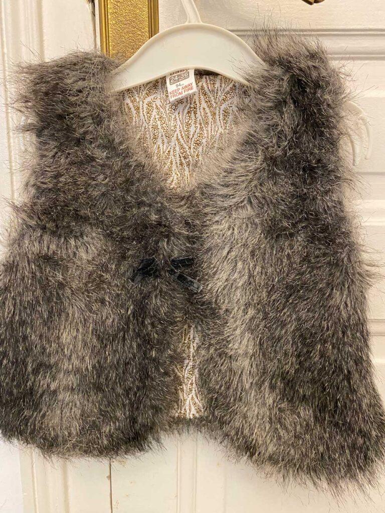 gilet fausse fourrure 2 3 ans