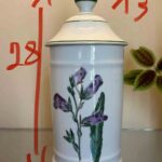 Pot pharmacie porcelaine de Limoges la tisaniere decor