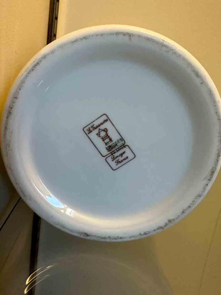 Pot pharmacie porcelaine de Limoges la tisaniere decor