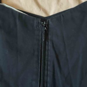 Robe Noire Zara épaules bouffantes taille 34 XS