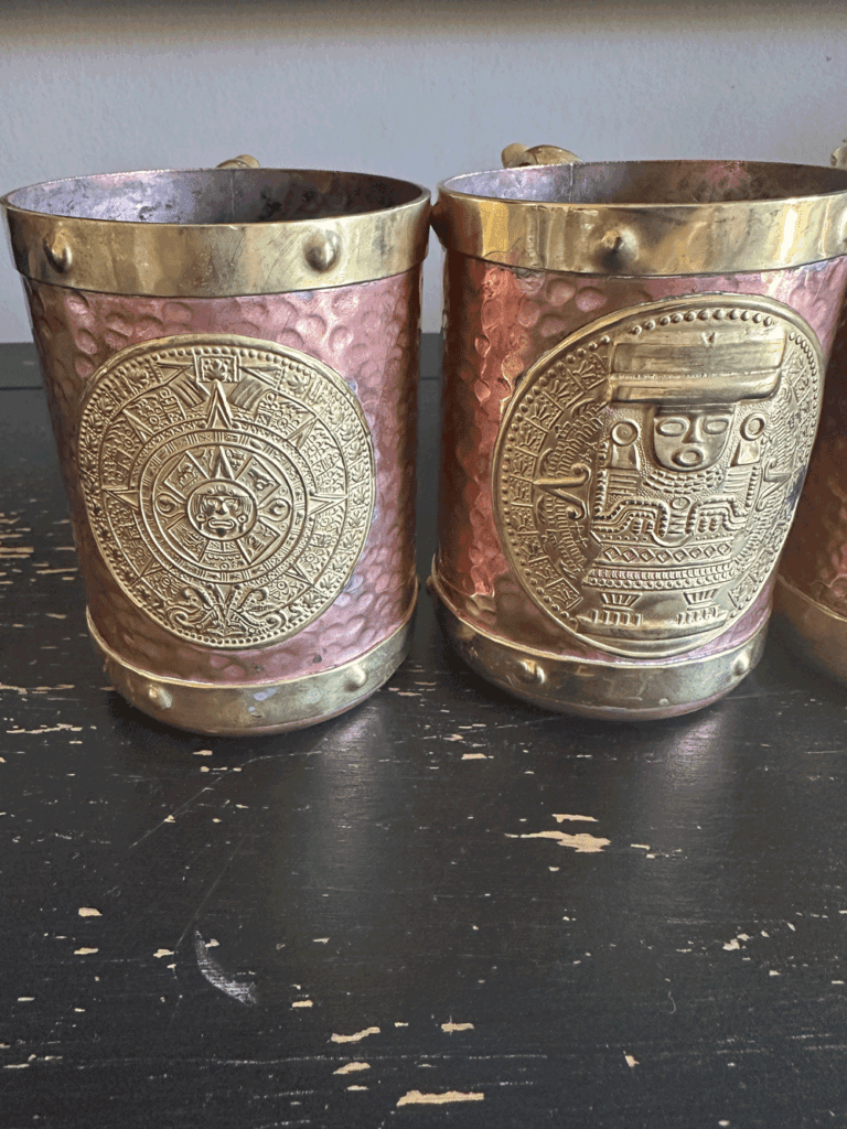 Tasses Mexicaines Cuivre et Laiton Calendrier Aztèque