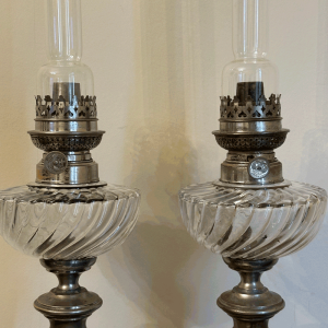 Lampes à pétrole Kosmos Brenner en régule