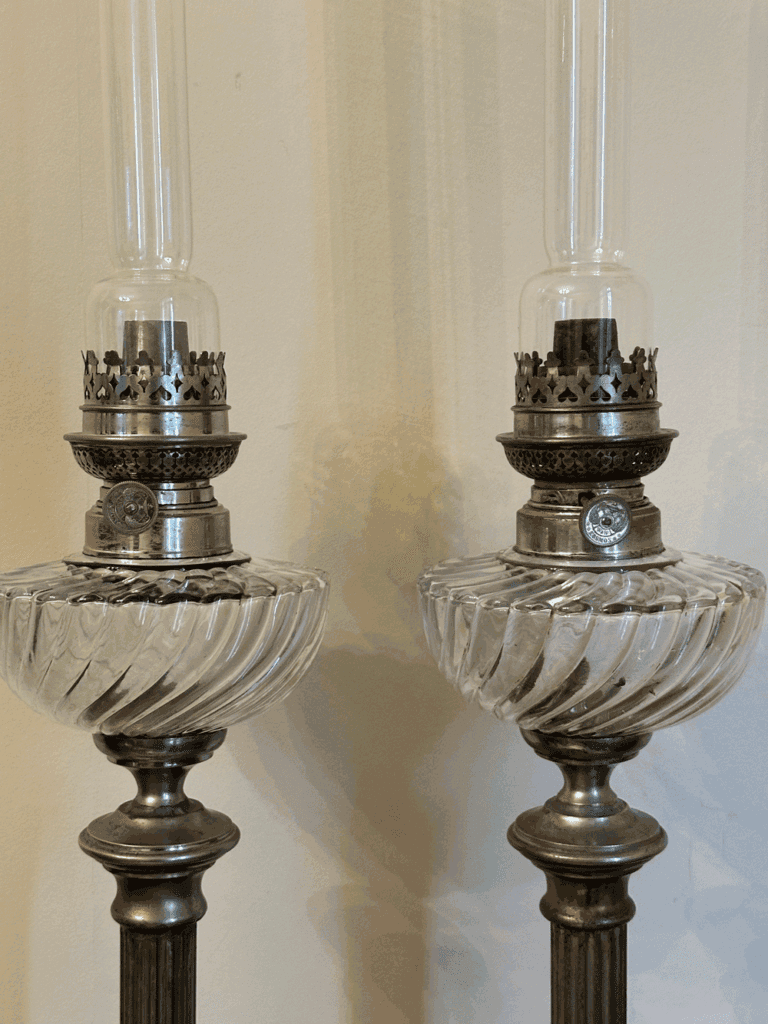 Lampes à pétrole Kosmos Brenner en régule