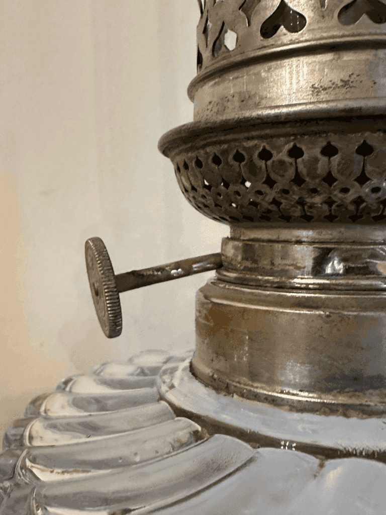 Lampes à pétrole Kosmos Brenner en régule