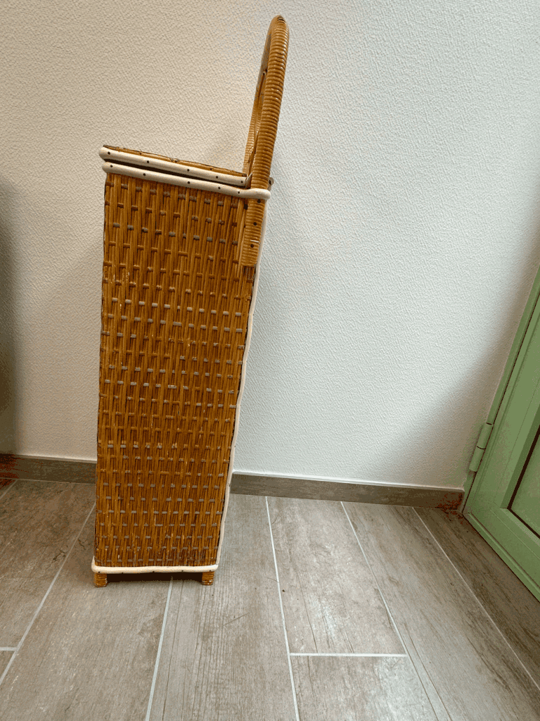 Huche à Pain en Rotin Année 60