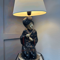 lampe en plâtre Geisha