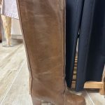 bottes vintage marron en cuir vernis Andrea PFISTER