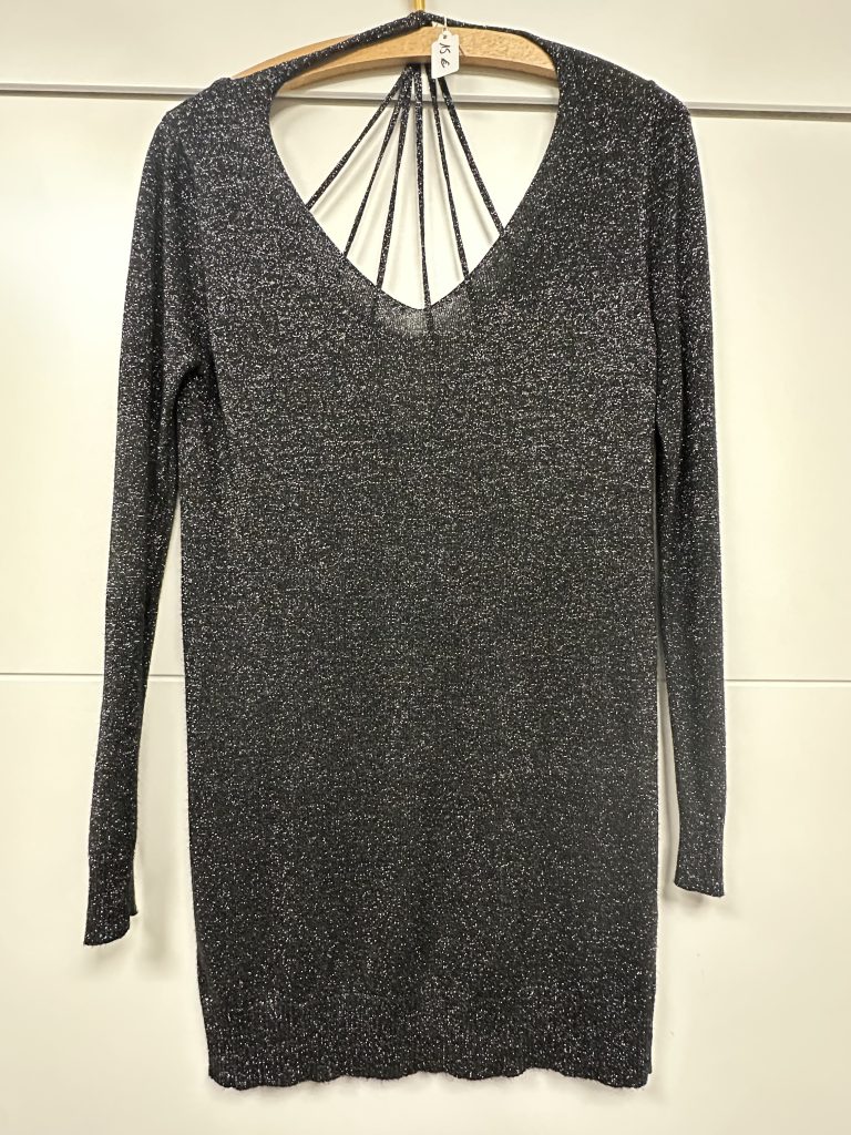 top / pull pailleté noir Molly Bracken