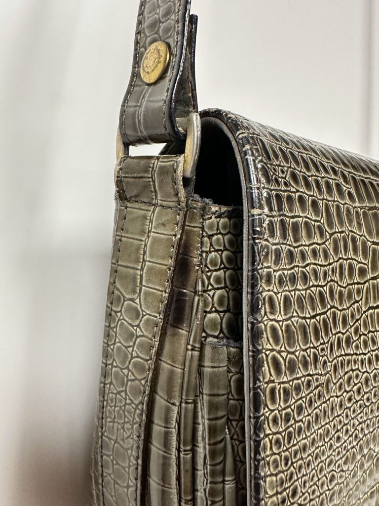 Sac Courrèges cuir croco vert vintage