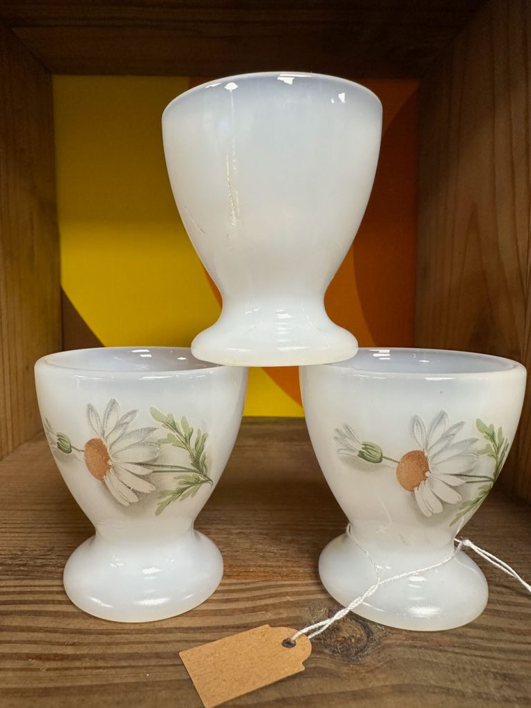 coquetiers marguerite arcopal vintage