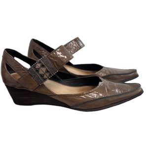 Chaussures femme cuir taupe talons compensés Un matin d'été seconde main