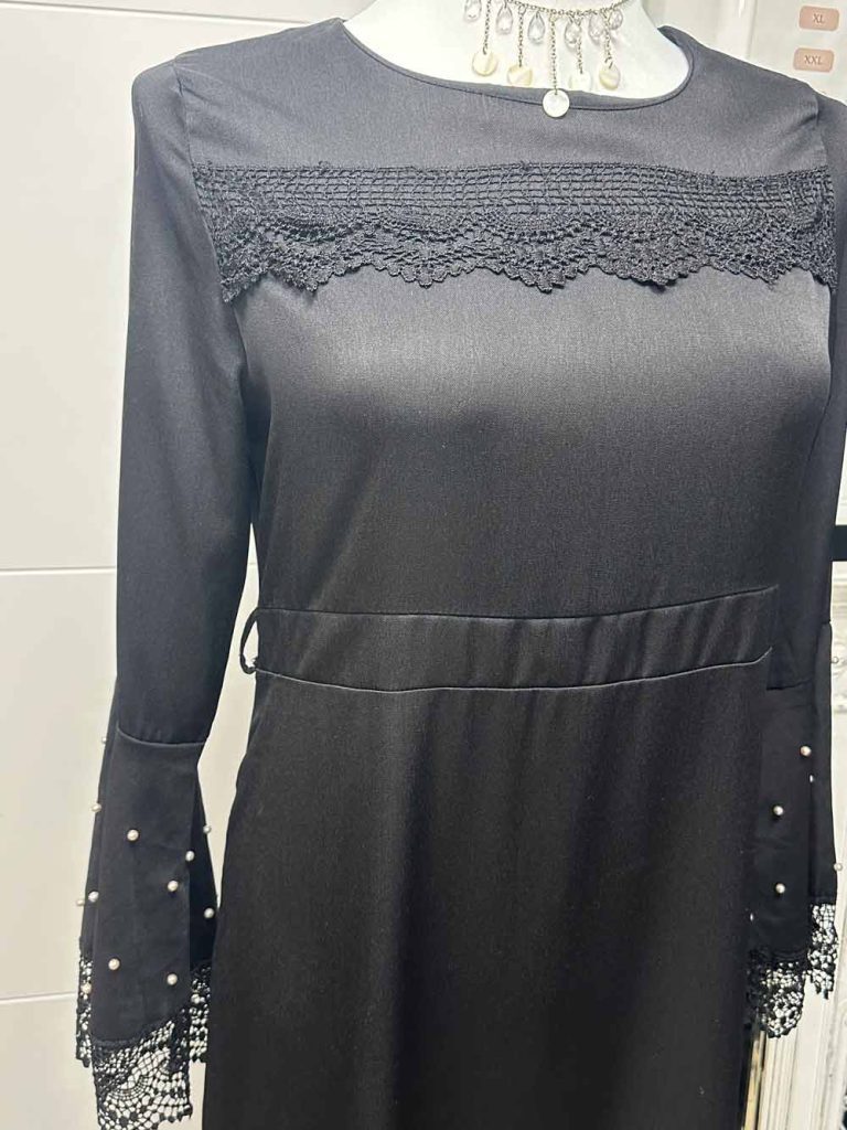 robe longue noire Myzen seconde main