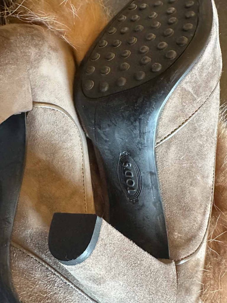 Boots daim et fourrure Tod’s seconde main