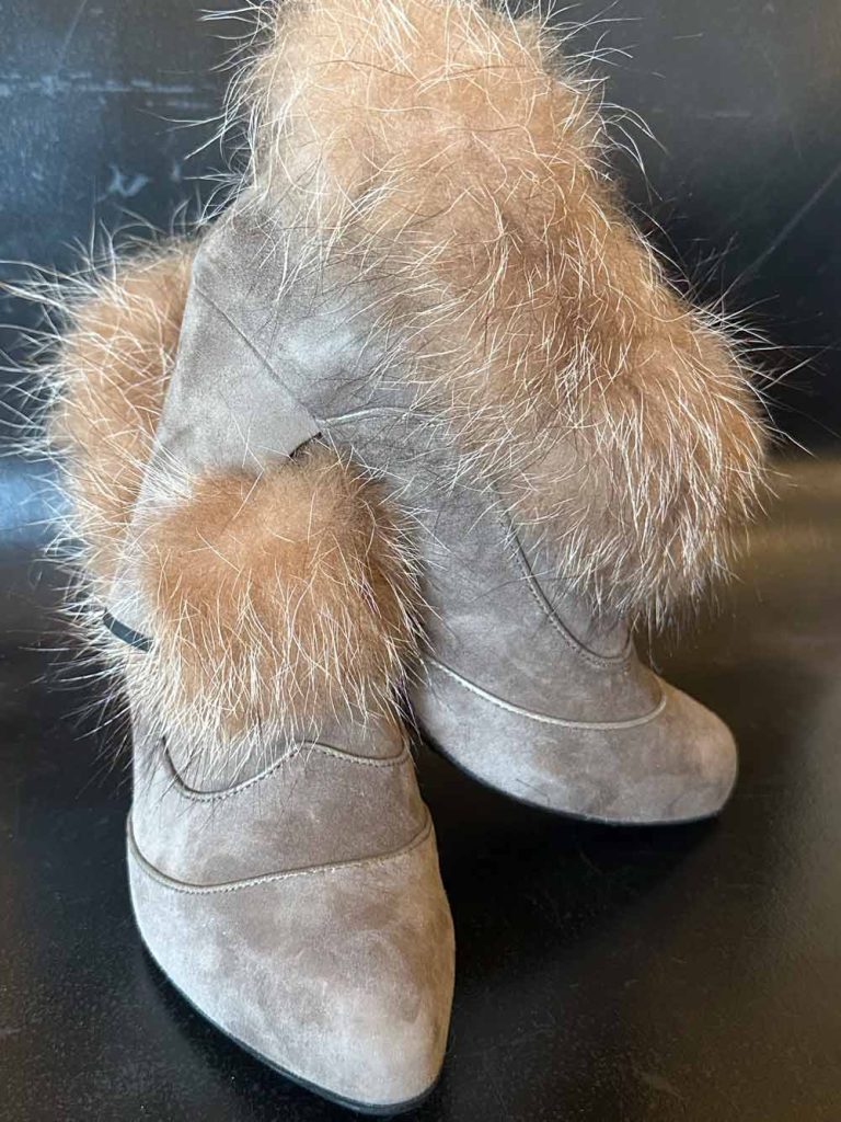 Boots daim et fourrure Tod’s friperie en ligne marques de créateurs