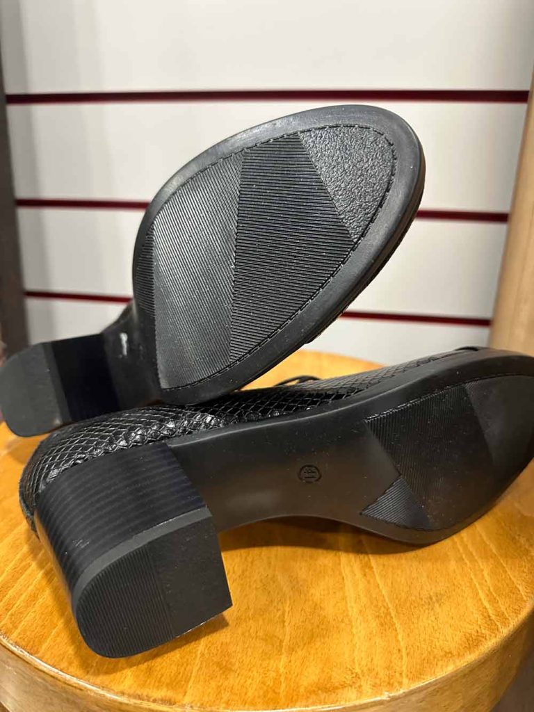 chaussures lacets eram façon croco seconde main