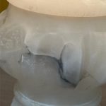 lampe albâtre sculpté abat-jour marron