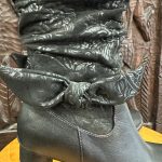 bottes cuir noir Laura Vita seconde âme