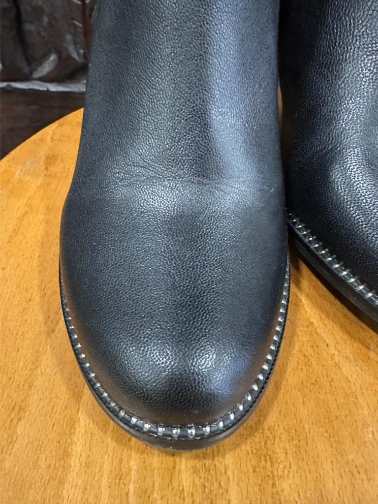 bottes cuir noir Laura Vita seconde âme