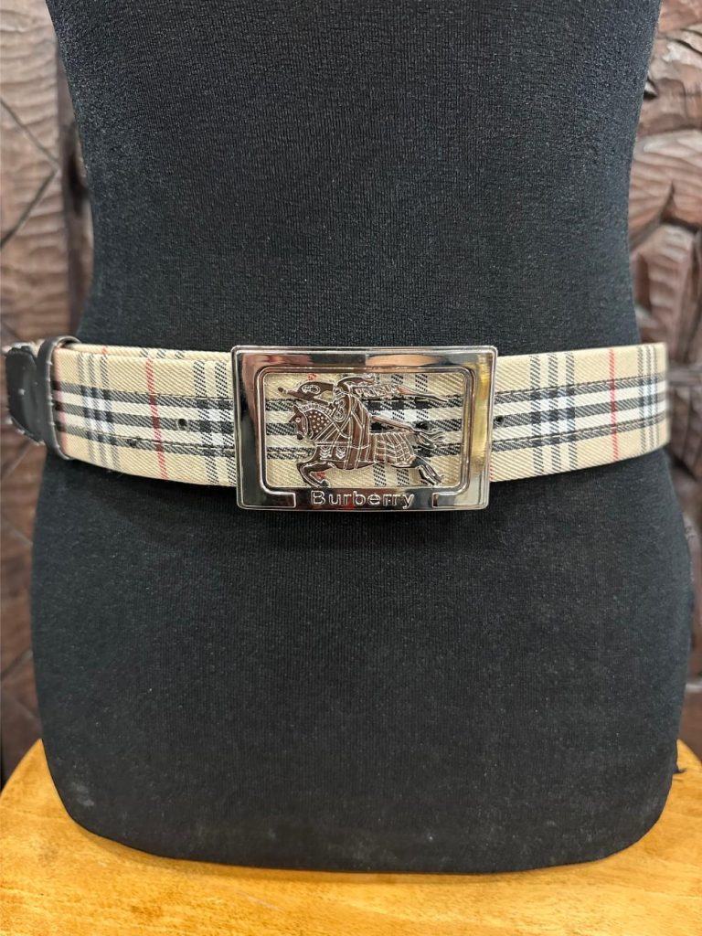 Ceinture Burberry classique à motif Nova Check friperie en ligne seconde ame