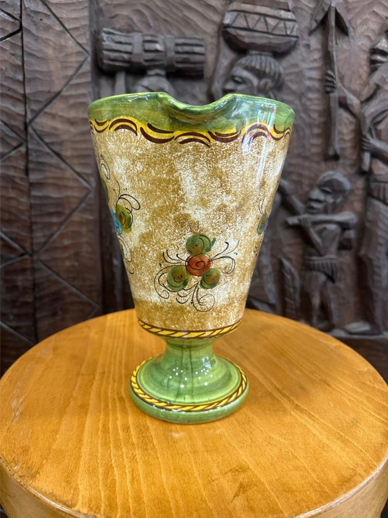 vase/pichet en majolique d'orvieto brocante en ligne seconde ame