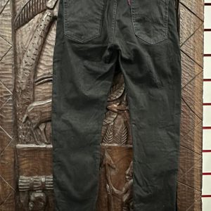jean noir levi's 31/32 seconde main