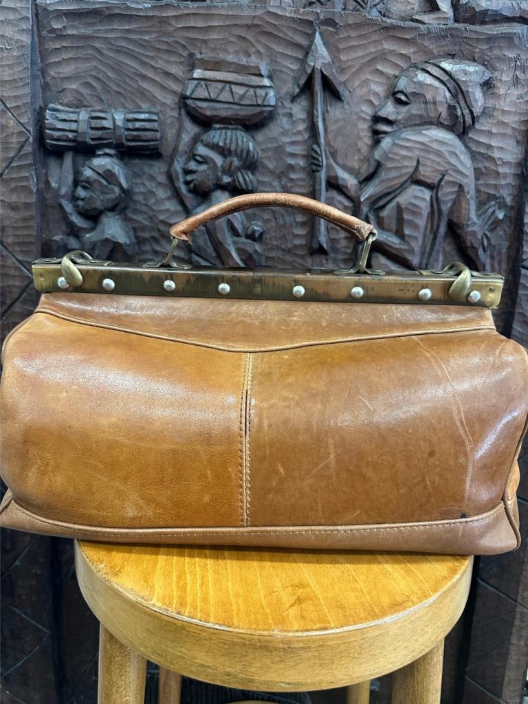 sacoche médecin cuir vintage seconde âme