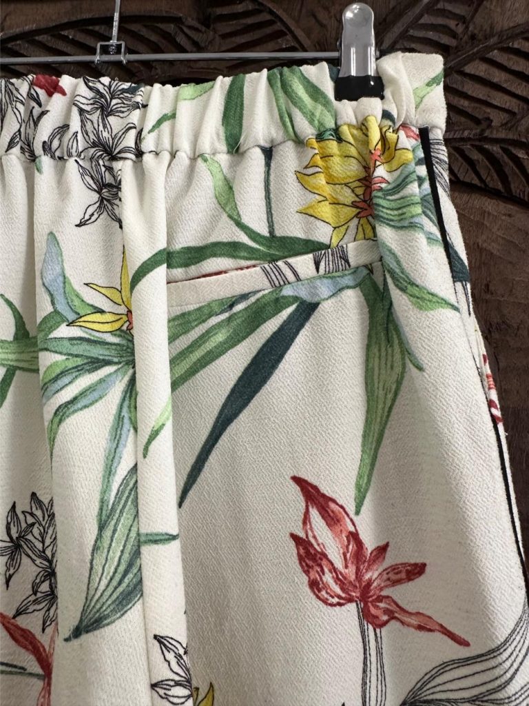 Pantalon fleuri Zara Basic seconde main friperie en ligne