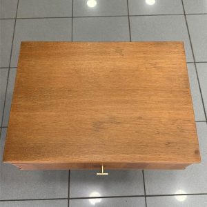 Table de chevet vintage scandinave — style teck, années 60-70 seconde âme brocante en ligne