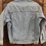 Veste en jean Levi's Trucker vintage bleu délavé – Taille S friperie en ligne