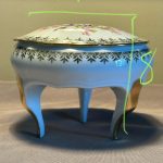 Boîte à Bijoux / Bonbonnière Tripode en Porcelaine de Limoges brocante en ligne seconde âme