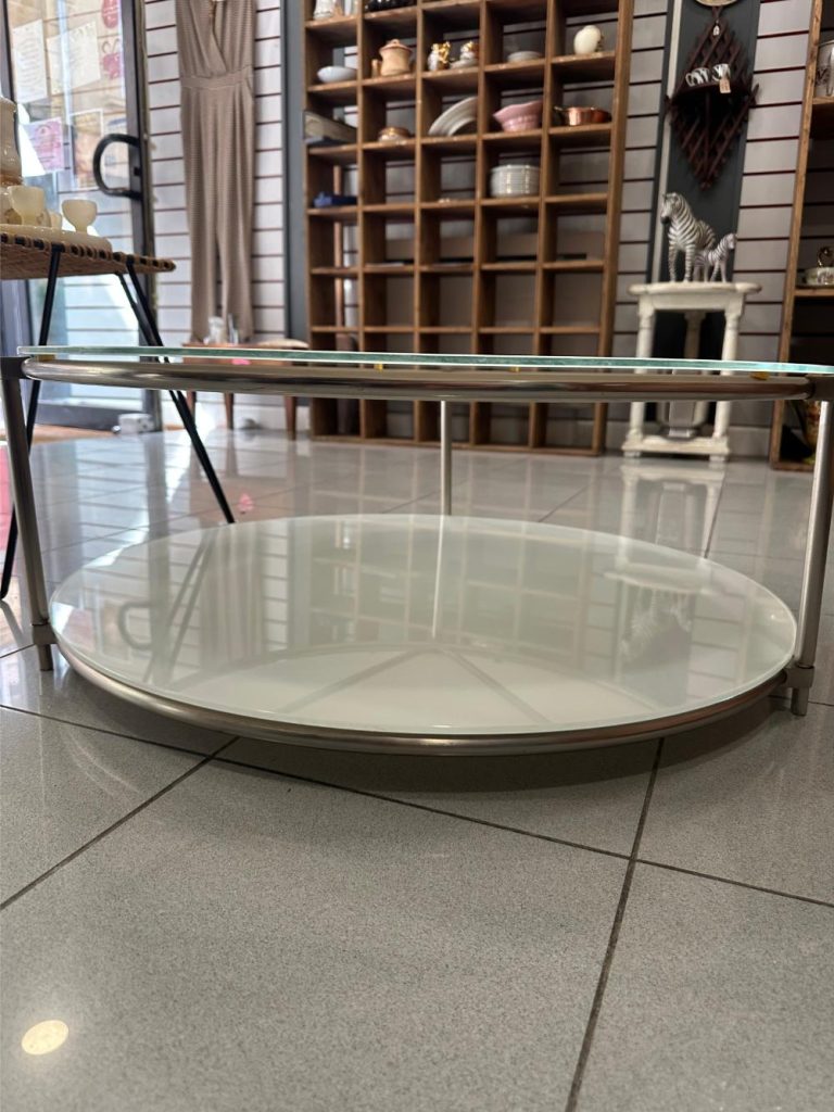 table basse blanche verre IKEA par Ehlen Johansson, années 1980 seconde âme brocante en ligne