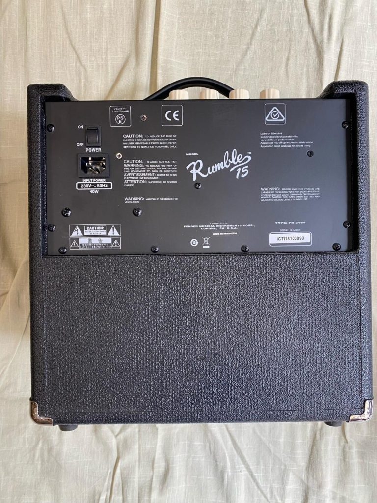 ampli FENDER Rumble 15 seconde main