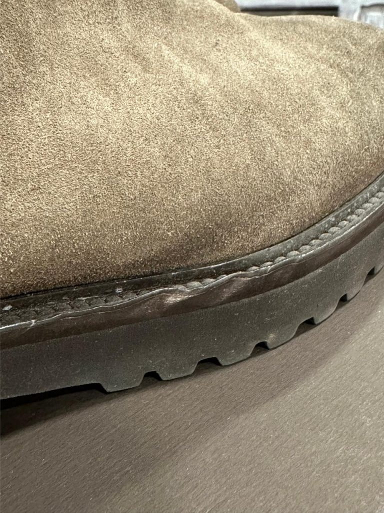 Boots Chelsea en daim marron Doucal’s seconde main friperie en ligne