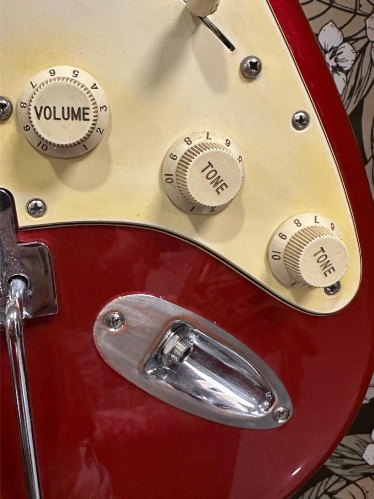 Fender Stratocaster Player Mexique (2019) – Candy Apple Red – micros EMG instruments de musique occasion
