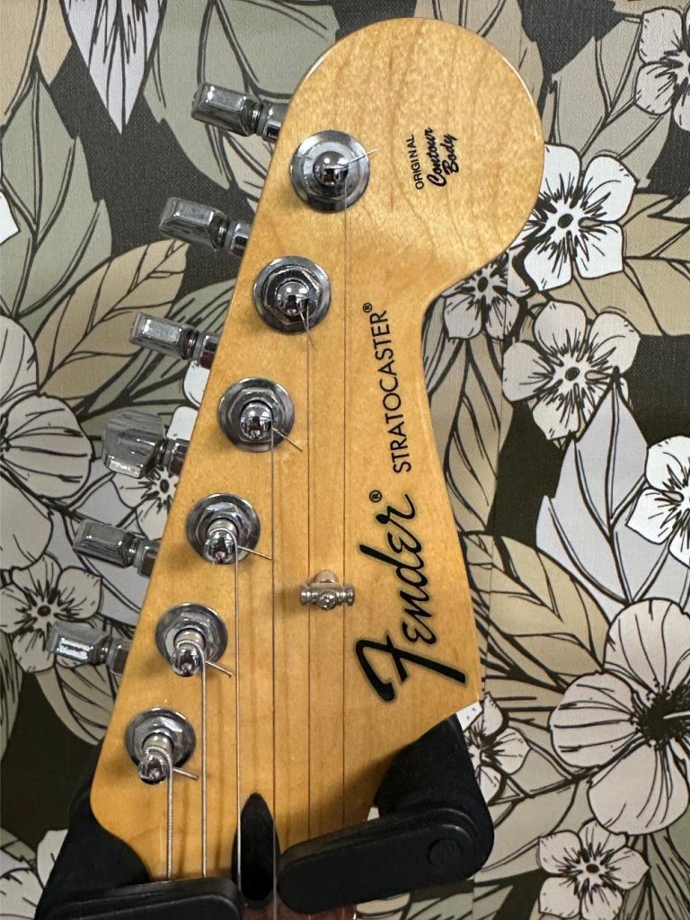 Fender Stratocaster Player Mexique (2019) – Candy Apple Red – micros EMG instruments de musique occasion