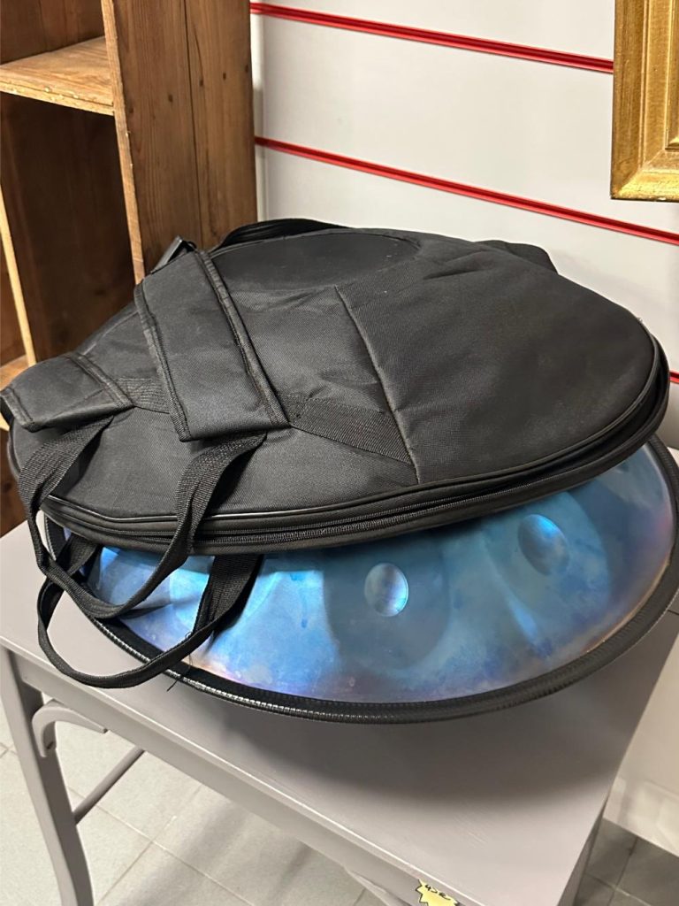 Handpan AsTeman 10 notes bleu seconde âme instruments de musique