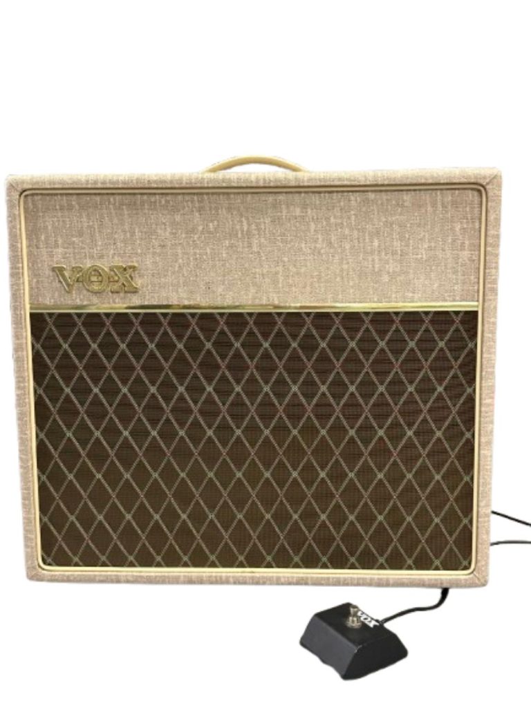 Ampli VOX AC15HW1X Hand-Wired